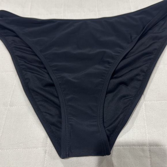 Bikini Bottoms - Picture 3 of 10